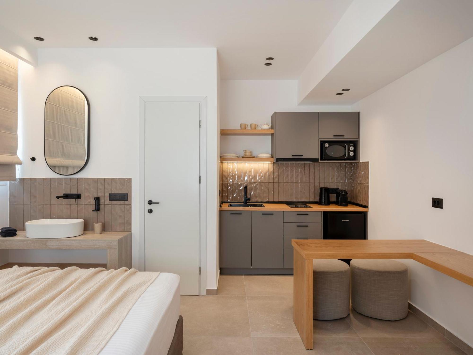 Anemelia Way Of Living Aparthotel Naousa  Exterior photo
