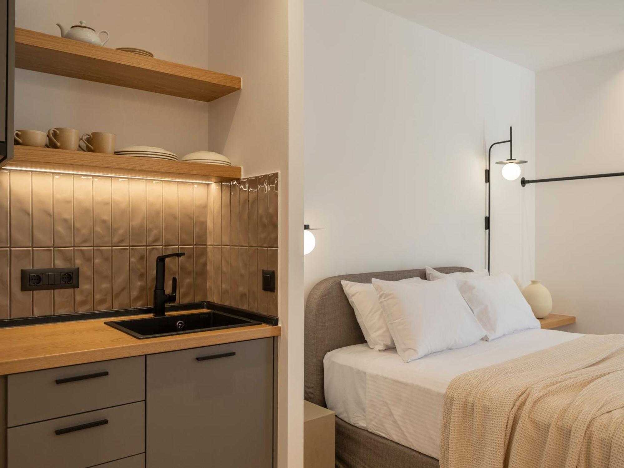 Anemelia Way Of Living Aparthotel Naousa  Exterior photo
